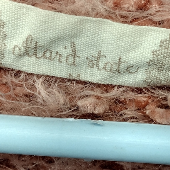 Altar'd State Fuzzy Soft Crop Top Sweater l Size Medium - Picture 5 of 5